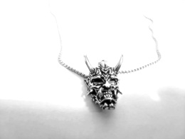 Naszyjnik "Srebrny Oni" - motywy japońskiego folkloru w biżuterii - ukiyo-japan.pl